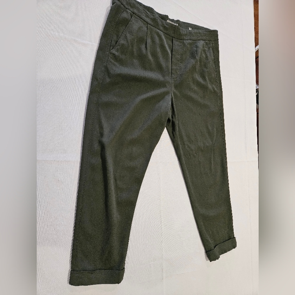 Vince pant Sz 8 Olive Green
